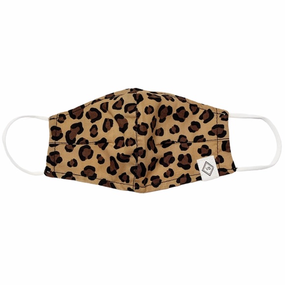Vera Bradley Leopard Face Mask - Picture 3 of 6